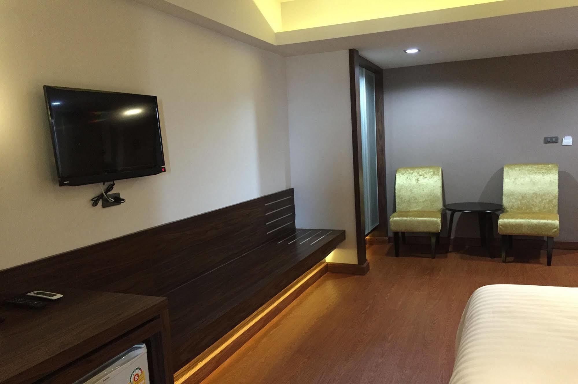 Grand Pink Hotel Hatyai Hat Yai Exterior photo