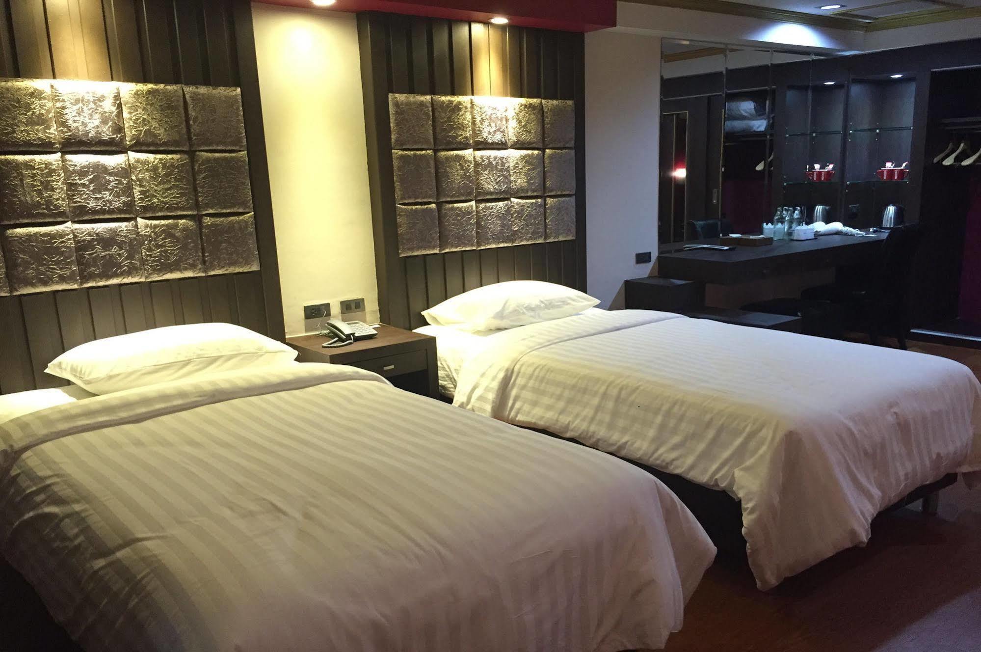 Grand Pink Hotel Hatyai Hat Yai Exterior photo